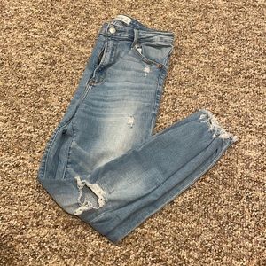 Abercrombie & Fitch Distressed Skinny Jeans